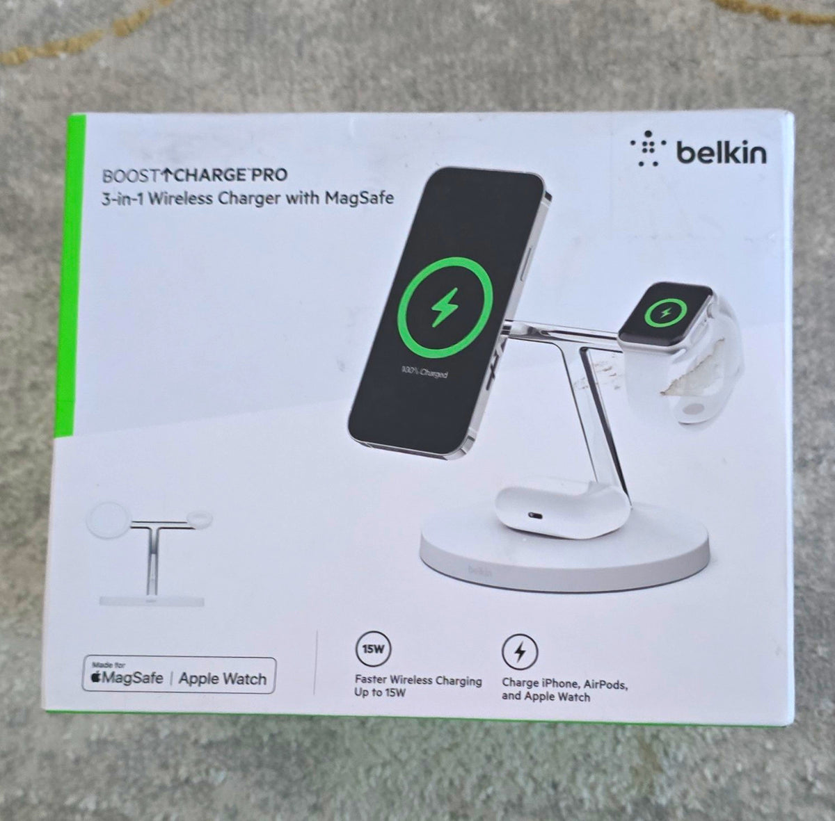 Belkin BOOST↑CHARGE PRO 3-in-1 MagSafe Wireless Charging Stand 15W White